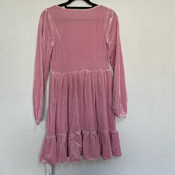 Halara Everyday Deep V Neck Ruffled Hem Velvet Mini Chill Dress size Medium - Picture 13 of 14